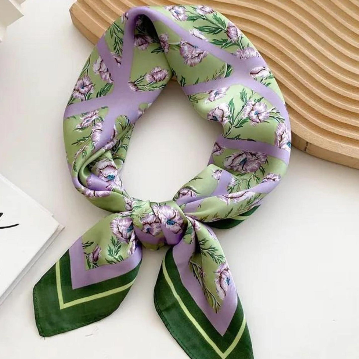 Nicole Flowers Women's Scarf. Silk blend. Purple and green. Danish Copenhagen